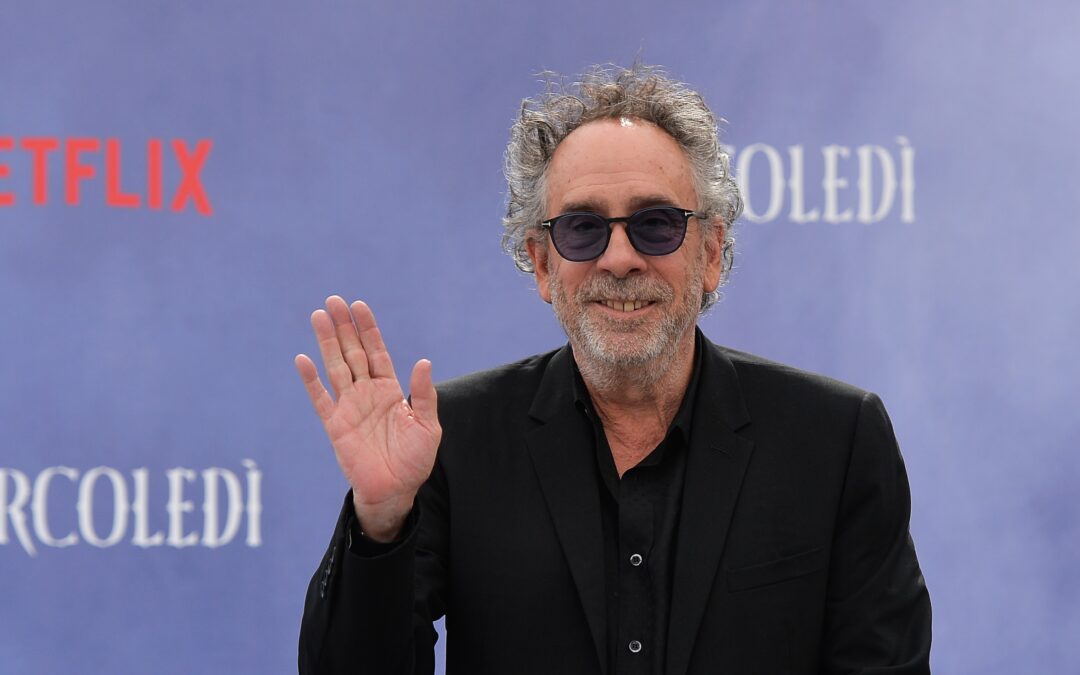 Tim Burton incanta Giffoni 2025: “Essere diversi è la mia forza”